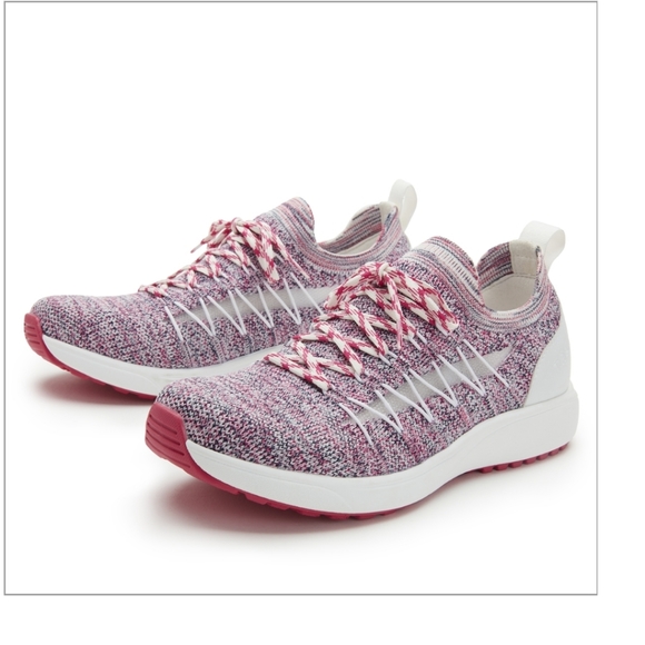 Traq by Alegria womens sneakers size 39 - Picture 2 of 4